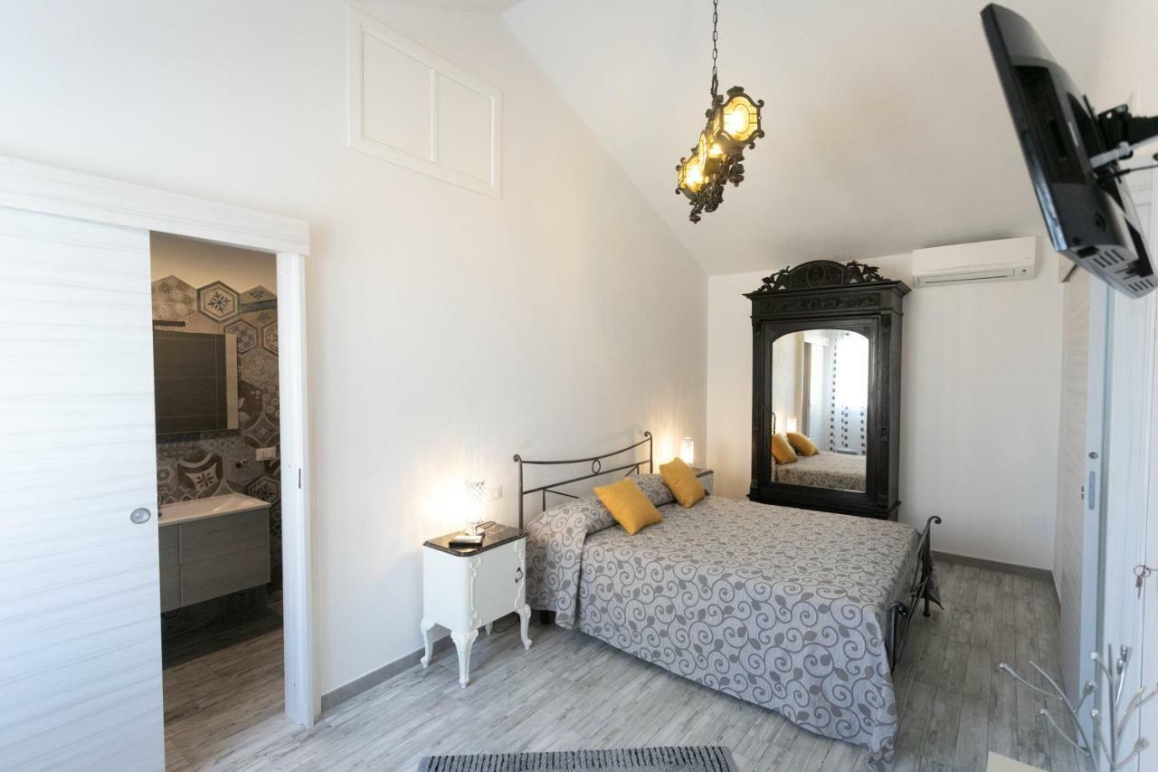 Hotel Edysio Mare à Custonaci Extérieur photo